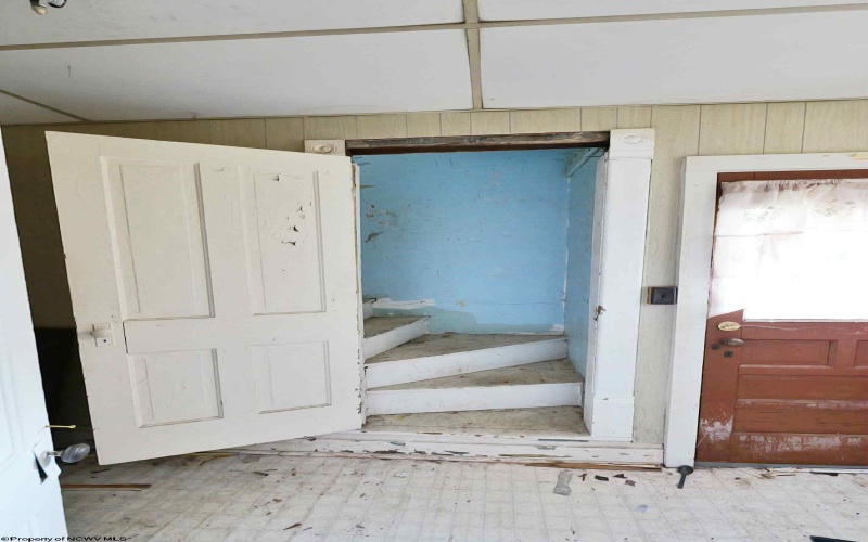 603 State Avenue, Terra Alta, West Virginia 26764, 3 Bedrooms Bedrooms, 5 Rooms Rooms,1 BathroomBathrooms,Single Family Detached,For Sale,State,10162519