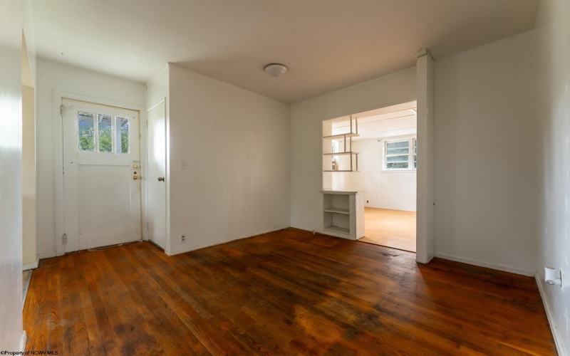 225 WAVERLY Street, Morgantown, West Virginia 26505, 2 Bedrooms Bedrooms, 5 Rooms Rooms,1 BathroomBathrooms,Single Family Detached,For Sale,WAVERLY,10162525