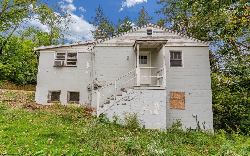 225 WAVERLY Street, Morgantown, West Virginia 26505, 2 Bedrooms Bedrooms, 5 Rooms Rooms,1 BathroomBathrooms,Single Family Detached,For Sale,WAVERLY,10162525