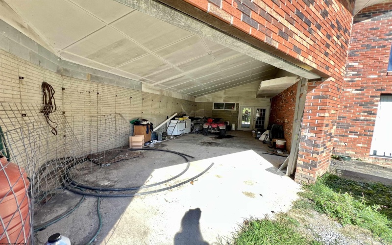 7935 Servia Elmira Road, Duck, West Virginia 25063, 4 Bedrooms Bedrooms, 8 Rooms Rooms,3 BathroomsBathrooms,Single Family Detached,For Sale,Servia Elmira,10162522