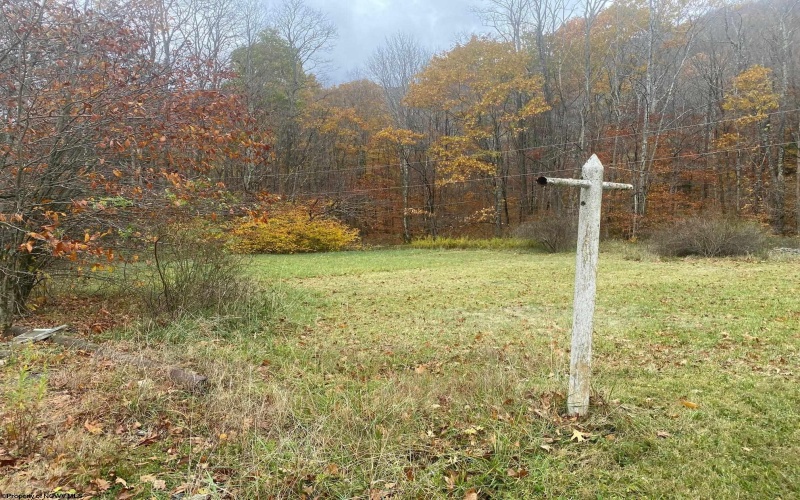 114 Alpena Gap Road, Bowden, West Virginia 26254, 2 Bedrooms Bedrooms, 4 Rooms Rooms,1 BathroomBathrooms,Single Family Detached,For Sale,Alpena Gap,10162520