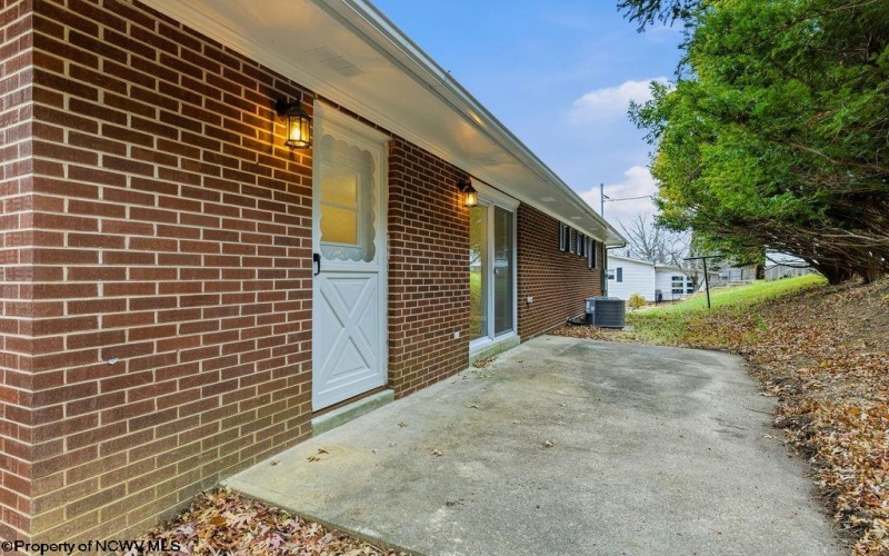 69 Celtic Drive, Clarksburg, West Virginia 26301, 4 Bedrooms Bedrooms, 6 Rooms Rooms,2 BathroomsBathrooms,Single Family Detached,For Sale,Celtic,10162528 69 Celtic Drive, Clarksburg, West Virginia 26301, 4 Bedrooms Bedrooms, 6 Rooms Rooms,2 BathroomsBathrooms,Single Family Detached,For Sale,Celtic,10162528