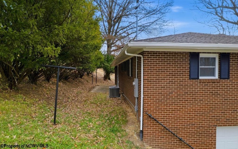 69 Celtic Drive, Clarksburg, West Virginia 26301, 4 Bedrooms Bedrooms, 6 Rooms Rooms,2 BathroomsBathrooms,Single Family Detached,For Sale,Celtic,10162528 69 Celtic Drive, Clarksburg, West Virginia 26301, 4 Bedrooms Bedrooms, 6 Rooms Rooms,2 BathroomsBathrooms,Single Family Detached,For Sale,Celtic,10162528