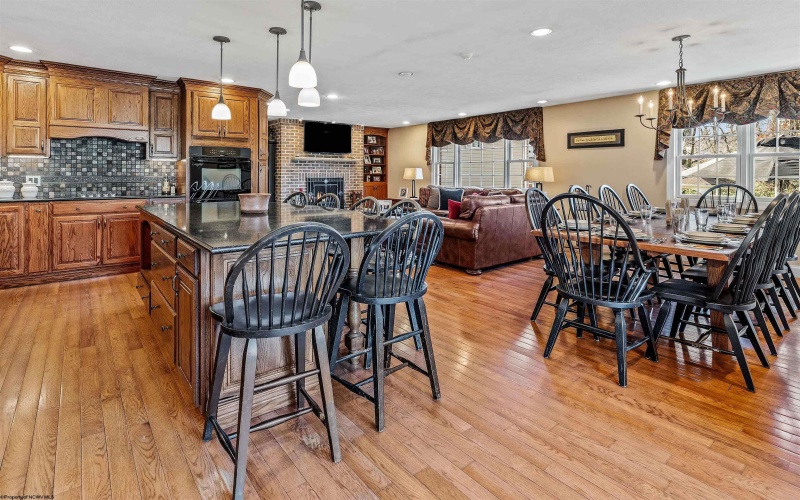 8 Alicia Street, Westover, West Virginia 26501, 5 Bedrooms Bedrooms, 12 Rooms Rooms,3 BathroomsBathrooms,Single Family Detached,For Sale,Alicia,10162532 8 Alicia Street, Westover, West Virginia 26501, 5 Bedrooms Bedrooms, 12 Rooms Rooms,3 BathroomsBathrooms,Single Family Detached,For Sale,Alicia,10162532