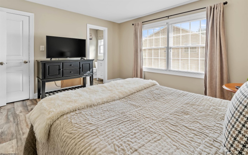 8 Alicia Street, Westover, West Virginia 26501, 5 Bedrooms Bedrooms, 12 Rooms Rooms,3 BathroomsBathrooms,Single Family Detached,For Sale,Alicia,10162532 8 Alicia Street, Westover, West Virginia 26501, 5 Bedrooms Bedrooms, 12 Rooms Rooms,3 BathroomsBathrooms,Single Family Detached,For Sale,Alicia,10162532