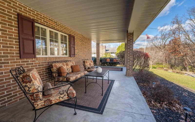 8 Alicia Street, Westover, West Virginia 26501, 5 Bedrooms Bedrooms, 12 Rooms Rooms,3 BathroomsBathrooms,Single Family Detached,For Sale,Alicia,10162532 8 Alicia Street, Westover, West Virginia 26501, 5 Bedrooms Bedrooms, 12 Rooms Rooms,3 BathroomsBathrooms,Single Family Detached,For Sale,Alicia,10162532