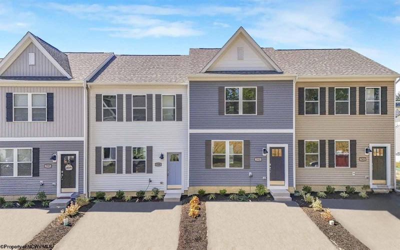 777 Mulligan Court, Maidsville, West Virginia 26541, 3 Bedrooms Bedrooms, 5 Rooms Rooms,2 BathroomsBathrooms,Single Family Attached,For Sale,Mulligan,10162531