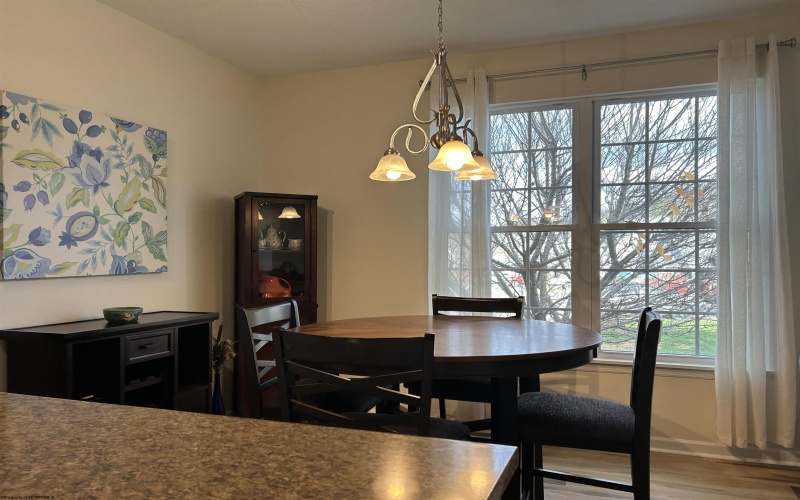 405 Cimarron Place, Morgantown, West Virginia 26508, 2 Bedrooms Bedrooms, 5 Rooms Rooms,2 BathroomsBathrooms,Single Family Attached,For Sale,Cimarron,10162538