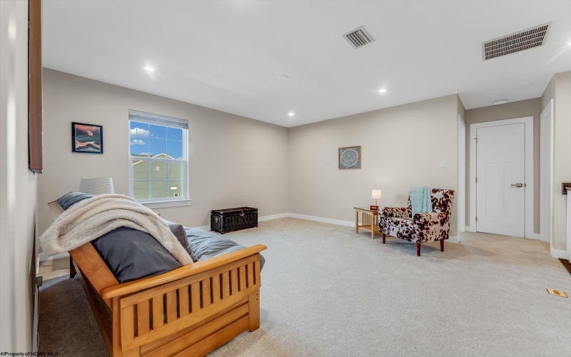 215 Falling Water Lane, Morgantown, West Virginia 26508, 4 Bedrooms Bedrooms, 10 Rooms Rooms,3 BathroomsBathrooms,Single Family Detached,For Sale,Falling Water,10162541