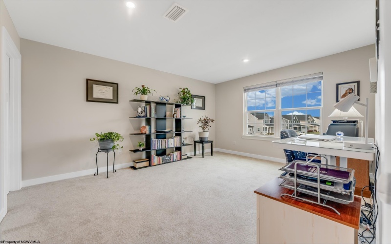 215 Falling Water Lane, Morgantown, West Virginia 26508, 4 Bedrooms Bedrooms, 10 Rooms Rooms,3 BathroomsBathrooms,Single Family Detached,For Sale,Falling Water,10162541