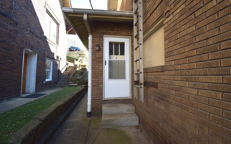 662 Spruce Street, Morgantown, West Virginia 26505, 3 Bedrooms Bedrooms, 5 Rooms Rooms,1 BathroomBathrooms,Residential Rentals,For Rent,Spruce,10162533 662 Spruce Street, Morgantown, West Virginia 26505, 3 Bedrooms Bedrooms, 5 Rooms Rooms,1 BathroomBathrooms,Residential Rentals,For Rent,Spruce,10162533