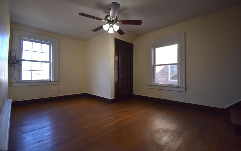 662 Spruce Street, Morgantown, West Virginia 26505, 3 Bedrooms Bedrooms, 5 Rooms Rooms,1 BathroomBathrooms,Residential Rentals,For Rent,Spruce,10162533 662 Spruce Street, Morgantown, West Virginia 26505, 3 Bedrooms Bedrooms, 5 Rooms Rooms,1 BathroomBathrooms,Residential Rentals,For Rent,Spruce,10162533