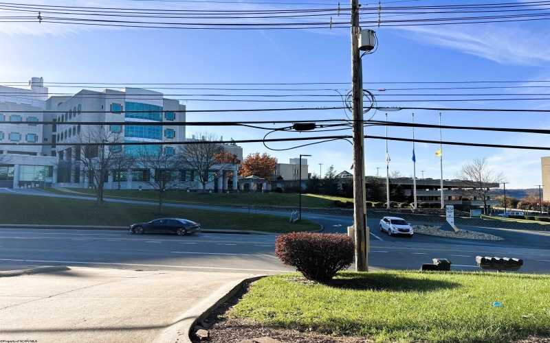 1092 Willowdale Road, Morgantown, West Virginia 26505, 3 Bedrooms Bedrooms, 5 Rooms Rooms,3 BathroomsBathrooms,Residential Rentals,For Rent,Willowdale,10162537 1092 Willowdale Road, Morgantown, West Virginia 26505, 3 Bedrooms Bedrooms, 5 Rooms Rooms,3 BathroomsBathrooms,Residential Rentals,For Rent,Willowdale,10162537