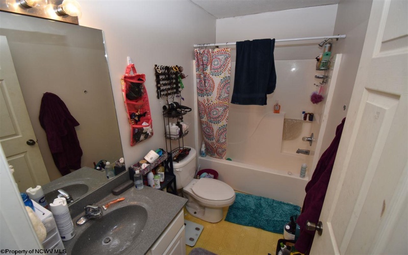 336 Beverly Avenue, Morgantown, West Virginia 26505, 3 Bedrooms Bedrooms, 5 Rooms Rooms,2 BathroomsBathrooms,Residential Rentals,For Rent,Beverly,10162539