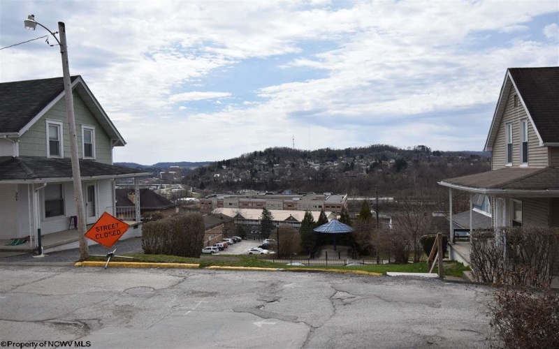 308 4th Street, Morgantown, West Virginia 26505, 2 Bedrooms Bedrooms, 4 Rooms Rooms,1 BathroomBathrooms,Residential Rentals,For Rent,4th,10162540 308 4th Street, Morgantown, West Virginia 26505, 2 Bedrooms Bedrooms, 4 Rooms Rooms,1 BathroomBathrooms,Residential Rentals,For Rent,4th,10162540