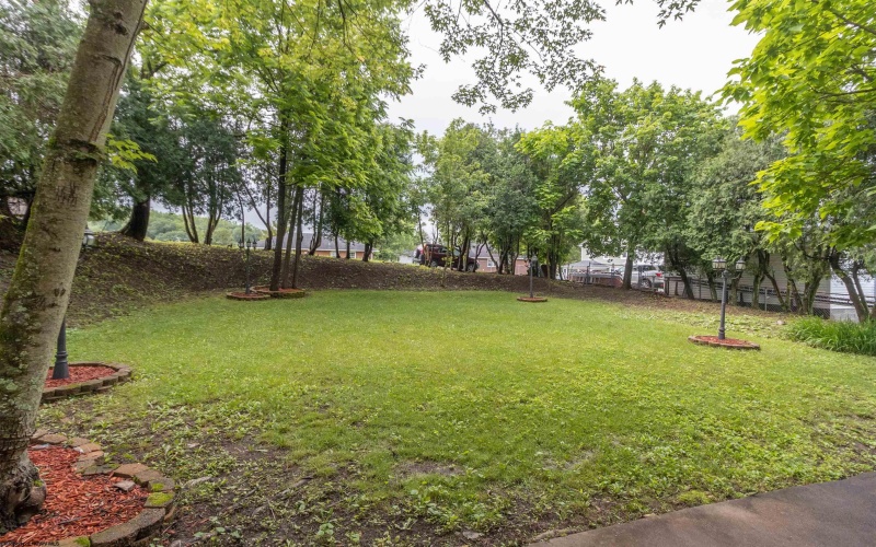 117 Newton Avenue, Bridgeport, West Virginia 26330, 3 Bedrooms Bedrooms, 5 Rooms Rooms,1 BathroomBathrooms,Single Family Detached,For Sale,Newton,10160105