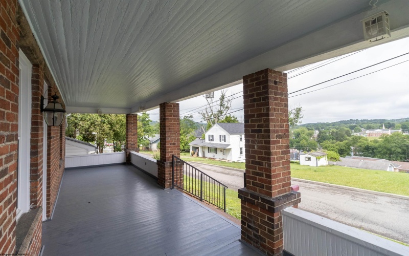 117 Newton Avenue, Bridgeport, West Virginia 26330, 3 Bedrooms Bedrooms, 5 Rooms Rooms,1 BathroomBathrooms,Single Family Detached,For Sale,Newton,10160105