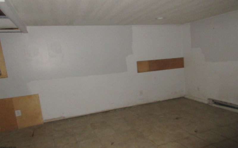 YELLOW BIRD Street, Parsons, West Virginia 26287, 3 Bedrooms Bedrooms, 6 Rooms Rooms,1 BathroomBathrooms,Single Family Detached,For Sale,YELLOW BIRD,10162559