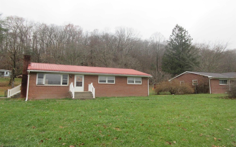 YELLOW BIRD Street, Parsons, West Virginia 26287, 3 Bedrooms Bedrooms, 6 Rooms Rooms,1 BathroomBathrooms,Single Family Detached,For Sale,YELLOW BIRD,10162559