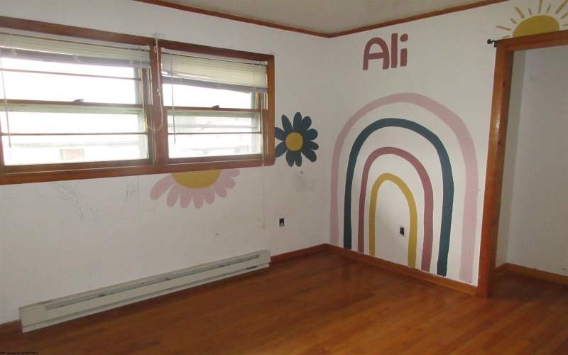 YELLOW BIRD Street, Parsons, West Virginia 26287, 3 Bedrooms Bedrooms, 6 Rooms Rooms,1 BathroomBathrooms,Single Family Detached,For Sale,YELLOW BIRD,10162559