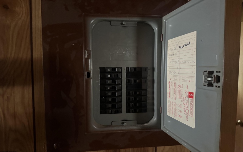 5961 Fairmont Road, Rivesville, West Virginia 26558-8, 2 Bedrooms Bedrooms, 5 Rooms Rooms,1 BathroomBathrooms,Single Family Detached,For Sale,Fairmont,10162551