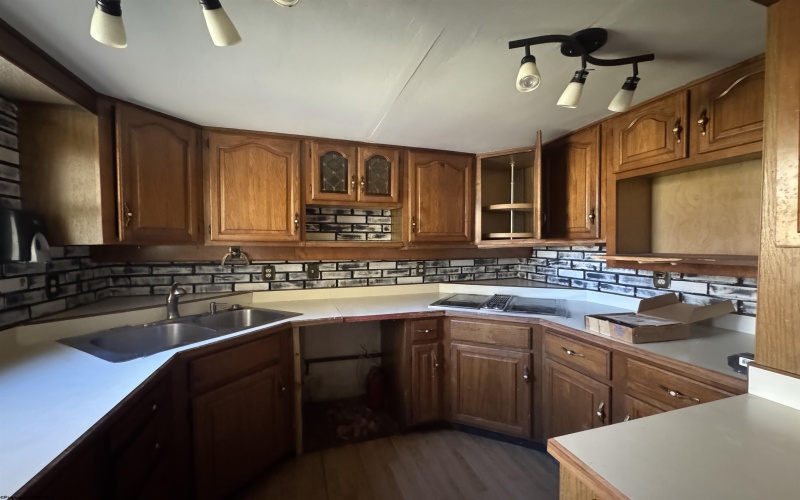 5961 Fairmont Road, Rivesville, West Virginia 26558-8, 2 Bedrooms Bedrooms, 5 Rooms Rooms,1 BathroomBathrooms,Single Family Detached,For Sale,Fairmont,10162551