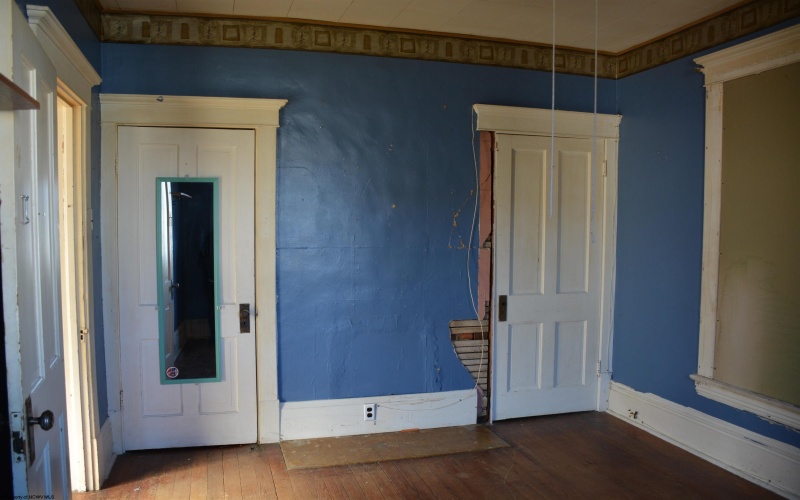 315 Monticello Avenue, Clarksburg, West Virginia 26301, 3 Bedrooms Bedrooms, 6 Rooms Rooms,1 BathroomBathrooms,Single Family Detached,For Sale,Monticello,10162549