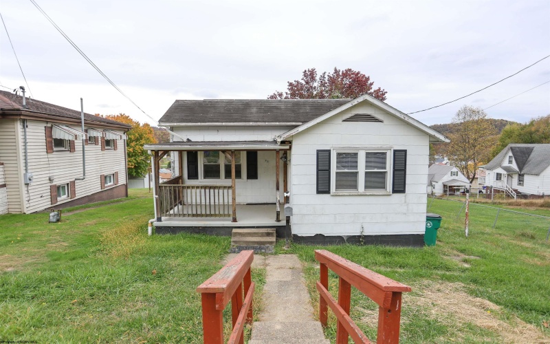 8264 Powell Avenue, Stonewood, West Virginia 26301, 2 Bedrooms Bedrooms, 5 Rooms Rooms,1 BathroomBathrooms,Single Family Detached,For Sale,Powell,10162567 8264 Powell Avenue, Stonewood, West Virginia 26301, 2 Bedrooms Bedrooms, 5 Rooms Rooms,1 BathroomBathrooms,Single Family Detached,For Sale,Powell,10162567