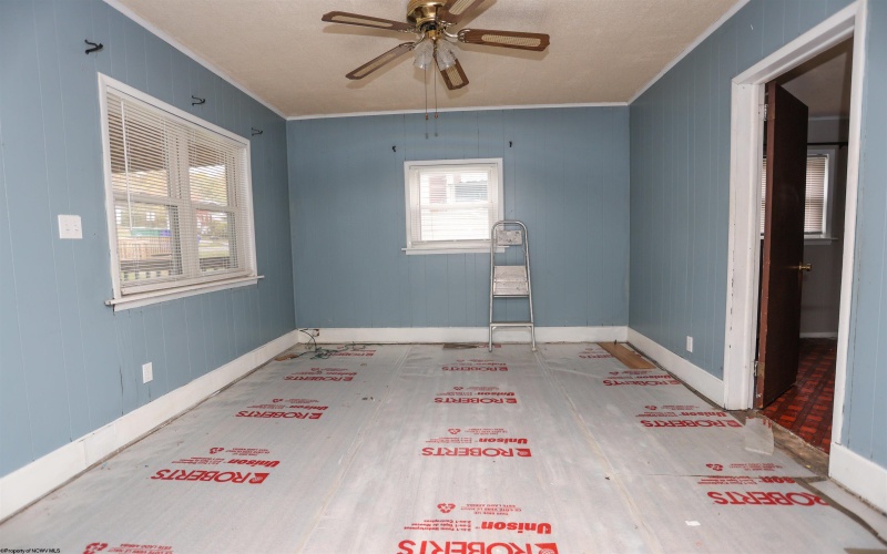 8264 Powell Avenue, Stonewood, West Virginia 26301, 2 Bedrooms Bedrooms, 5 Rooms Rooms,1 BathroomBathrooms,Single Family Detached,For Sale,Powell,10162567 8264 Powell Avenue, Stonewood, West Virginia 26301, 2 Bedrooms Bedrooms, 5 Rooms Rooms,1 BathroomBathrooms,Single Family Detached,For Sale,Powell,10162567