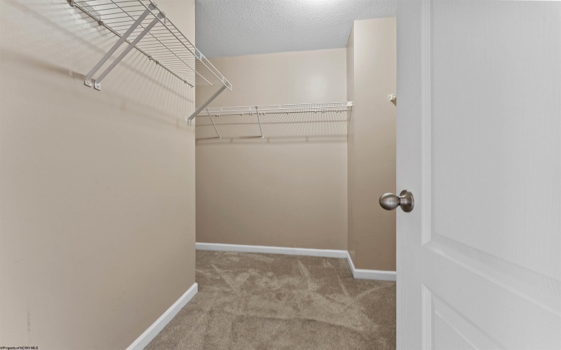 415 St. Andrews Drive, Morgantown, West Virginia 26508, 4 Bedrooms Bedrooms, 8 Rooms Rooms,3 BathroomsBathrooms,Single Family Attached,For Sale,St. Andrews,10162561