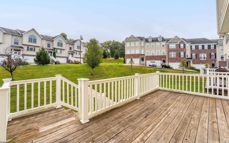 415 St. Andrews Drive, Morgantown, West Virginia 26508, 4 Bedrooms Bedrooms, 8 Rooms Rooms,3 BathroomsBathrooms,Single Family Attached,For Sale,St. Andrews,10162561