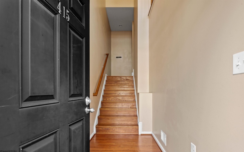 415 St. Andrews Drive, Morgantown, West Virginia 26508, 4 Bedrooms Bedrooms, 8 Rooms Rooms,3 BathroomsBathrooms,Single Family Attached,For Sale,St. Andrews,10162561