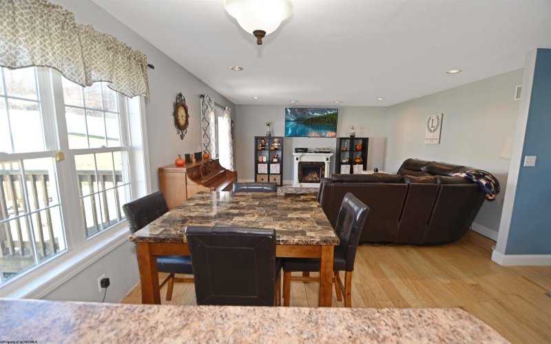 84 Allen Drive, Bruceton Mills, West Virginia 26525, 3 Bedrooms Bedrooms, 8 Rooms Rooms,2 BathroomsBathrooms,Single Family Detached,For Sale,Allen,10162564