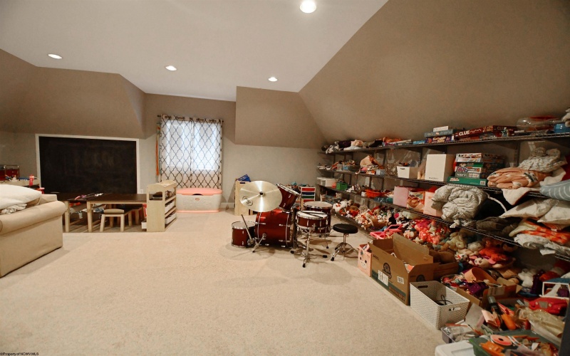 84 Allen Drive, Bruceton Mills, West Virginia 26525, 3 Bedrooms Bedrooms, 8 Rooms Rooms,2 BathroomsBathrooms,Single Family Detached,For Sale,Allen,10162564