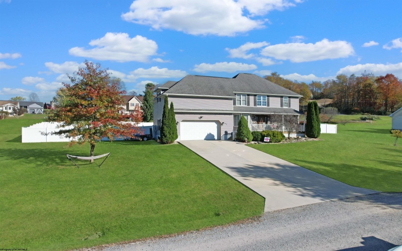 84 Allen Drive, Bruceton Mills, West Virginia 26525, 3 Bedrooms Bedrooms, 8 Rooms Rooms,2 BathroomsBathrooms,Single Family Detached,For Sale,Allen,10162564