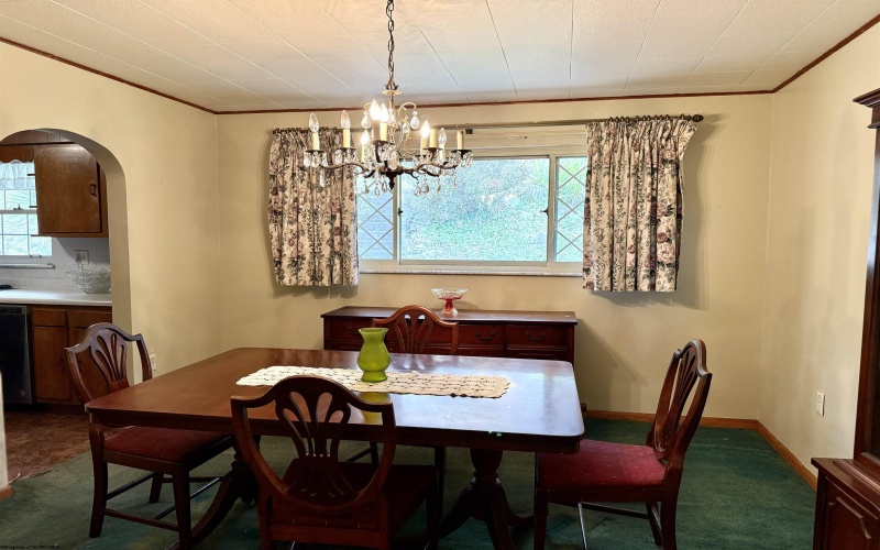 1415 Pleasant Valley Road, Fairmont, West Virginia 26554, 3 Bedrooms Bedrooms, 7 Rooms Rooms,2 BathroomsBathrooms,Single Family Detached,For Sale,Pleasant Valley,10162566