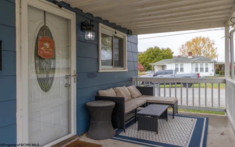 8712 Cost Avenue, Stonewood, West Virginia 26301, 3 Bedrooms Bedrooms, 6 Rooms Rooms,1 BathroomBathrooms,Single Family Detached,For Sale,Cost,10162563