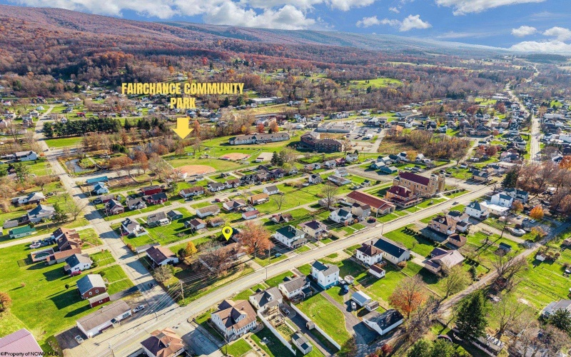 68 Morgantown Street, Fairchance, Pennsylvania 15436, 3 Bedrooms Bedrooms, 6 Rooms Rooms,2 BathroomsBathrooms,Single Family Detached,For Sale,Morgantown,10162562