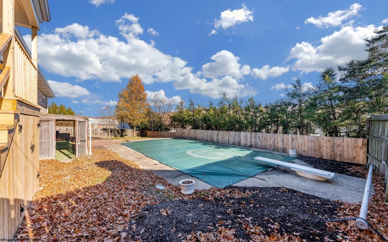 68 Morgantown Street, Fairchance, Pennsylvania 15436, 3 Bedrooms Bedrooms, 6 Rooms Rooms,2 BathroomsBathrooms,Single Family Detached,For Sale,Morgantown,10162562