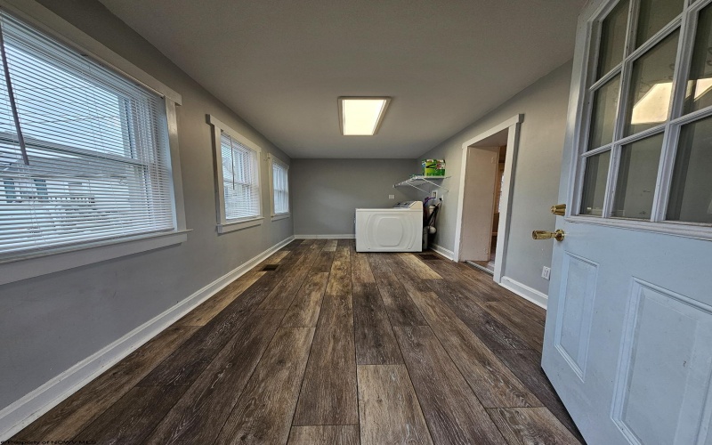 1308 Montrose Street, Morgantown, West Virginia 26505, 2 Bedrooms Bedrooms, 6 Rooms Rooms,1 BathroomBathrooms,Single Family Detached,For Sale,Montrose,10162569