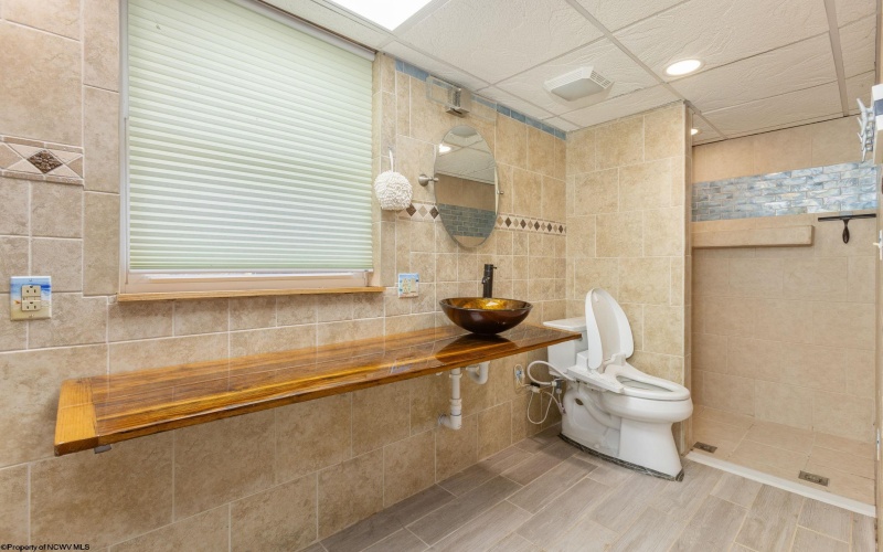 611 Mount Liberty Road, Philippi, West Virginia 26416, ,Multi-unit/income,For Sale,Mount Liberty,10162570