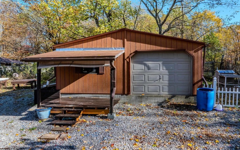 611 Mount Liberty Road, Philippi, West Virginia 26416, ,Multi-unit/income,For Sale,Mount Liberty,10162570