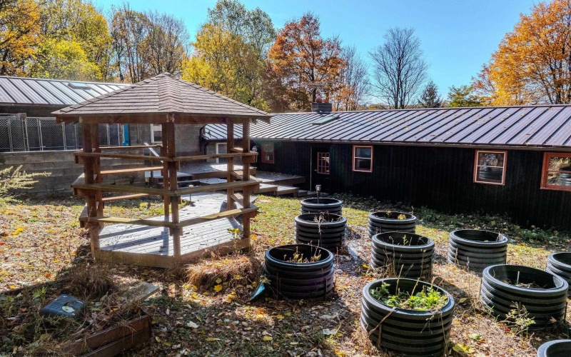 611 Mount Liberty Road, Philippi, West Virginia 26416, ,Multi-unit/income,For Sale,Mount Liberty,10162570