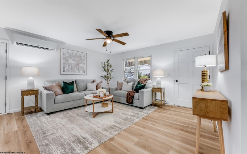 536 Cherokee Drive, Morgantown, West Virginia 26508, 4 Bedrooms Bedrooms, 8 Rooms Rooms,2 BathroomsBathrooms,Single Family Detached,For Sale,Cherokee,10162574