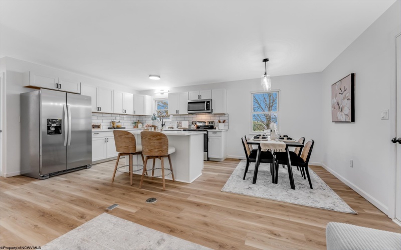 536 Cherokee Drive, Morgantown, West Virginia 26508, 4 Bedrooms Bedrooms, 8 Rooms Rooms,2 BathroomsBathrooms,Single Family Detached,For Sale,Cherokee,10162574