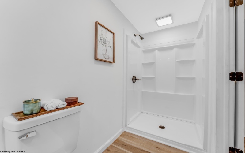 536 Cherokee Drive, Morgantown, West Virginia 26508, 4 Bedrooms Bedrooms, 8 Rooms Rooms,2 BathroomsBathrooms,Single Family Detached,For Sale,Cherokee,10162574