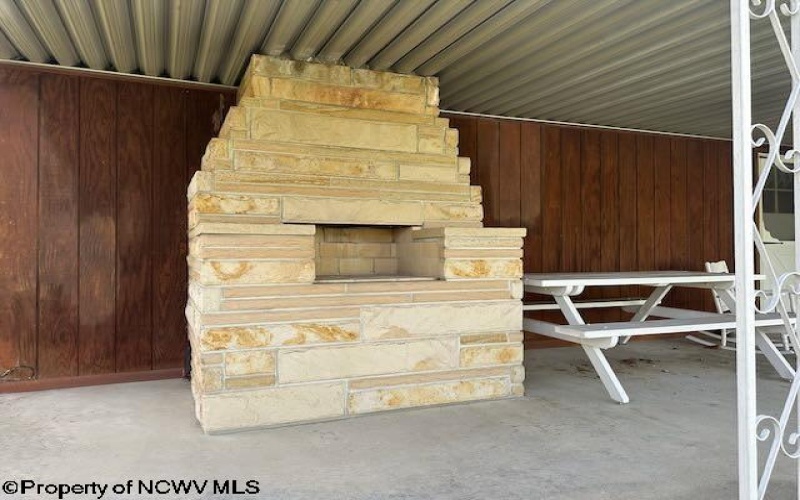 24 Crab Apple Lane, Valley Bend, West Virginia 26293, 3 Bedrooms Bedrooms, 6 Rooms Rooms,1 BathroomBathrooms,Single Family Detached,For Sale,Crab Apple,10162579