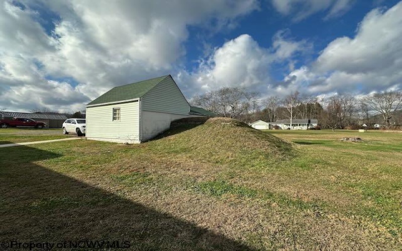 24 Crab Apple Lane, Valley Bend, West Virginia 26293, 3 Bedrooms Bedrooms, 6 Rooms Rooms,1 BathroomBathrooms,Single Family Detached,For Sale,Crab Apple,10162579