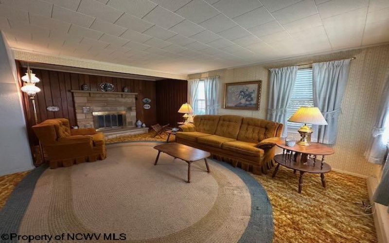 24 Crab Apple Lane, Valley Bend, West Virginia 26293, 3 Bedrooms Bedrooms, 6 Rooms Rooms,1 BathroomBathrooms,Single Family Detached,For Sale,Crab Apple,10162579