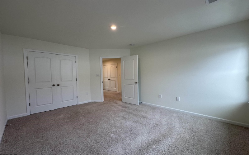 310 Bay Street, Morgantown, West Virginia 26508, 4 Bedrooms Bedrooms, 7 Rooms Rooms,4 BathroomsBathrooms,Residential Rentals,For Rent,Bay,10162575